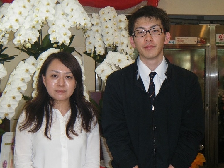 FLORIST らんらん こんにちは。
上川端商店街の最高級胡蝶蘭専門店のフローリストらんらんです。